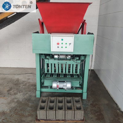 Máquina de moldagem de pedras de beira de estrada Máquina de fabricação de tijolos ocos semiautomática de concreto